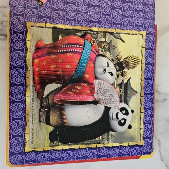 3 for $30 Dreamworks Kung Fu Panda FRENCH puzzel book. - Picture 5 of 13
